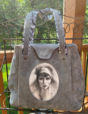 Flapper Bridget Leather Bag Front